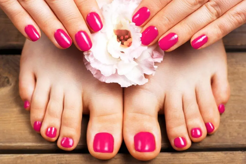 Manicure Pedicure treatment